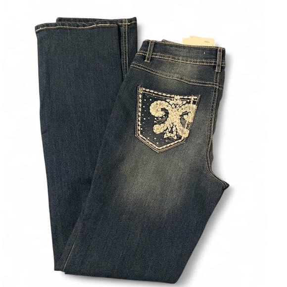C Est. 1946 Denim - NWT! Women’s Dark Wash Boot Cut Jeans with Embroidered Pocket